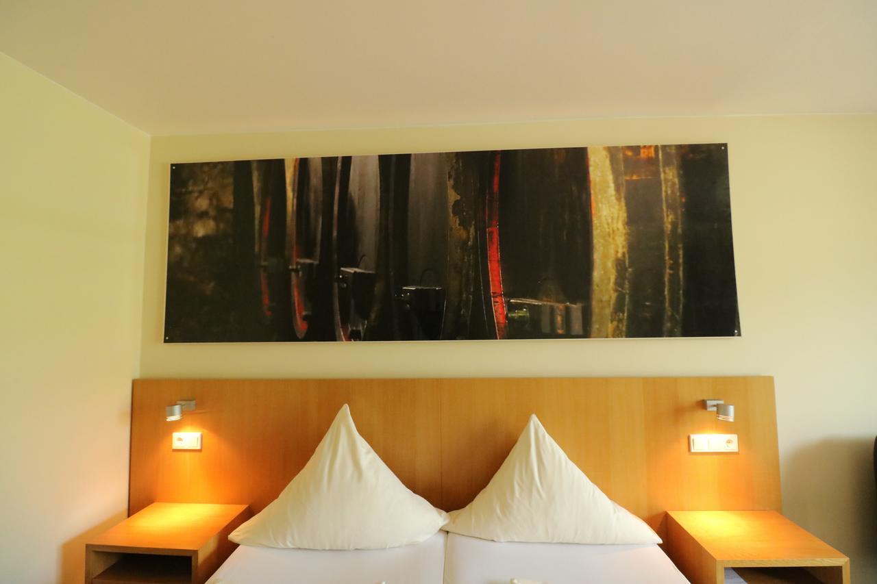 Christiana'S Wein & Art Hotel Bernkastel-Kues Exterior foto